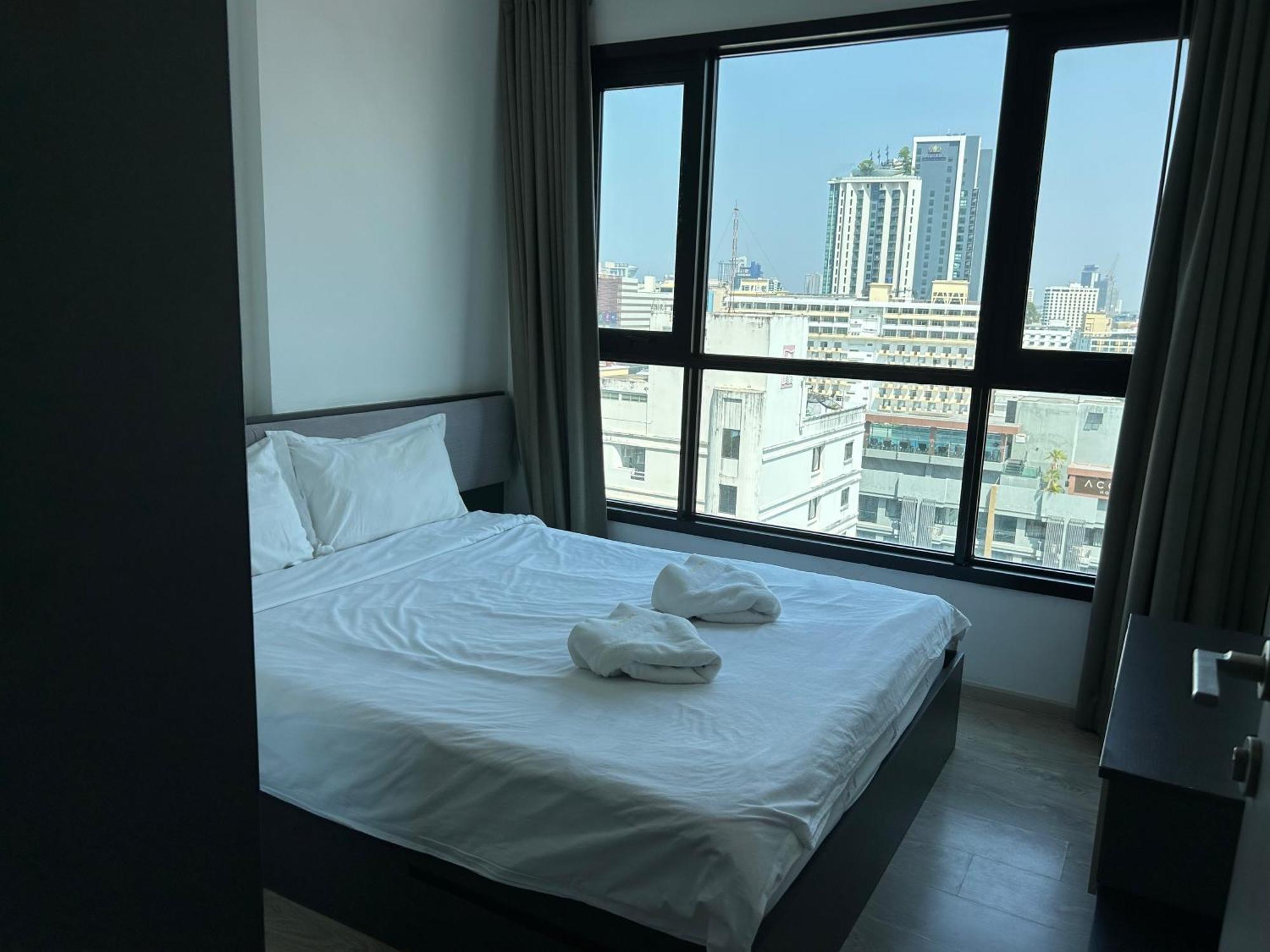 The Base Central Pattaya By Adam المظهر الخارجي الصورة